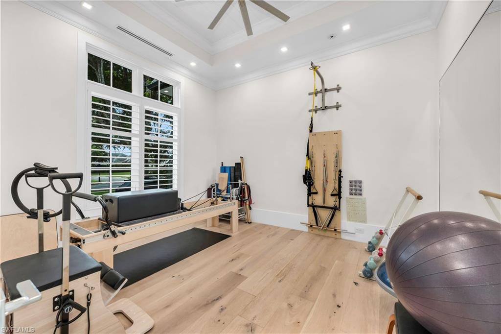 MOORINGS - Residential