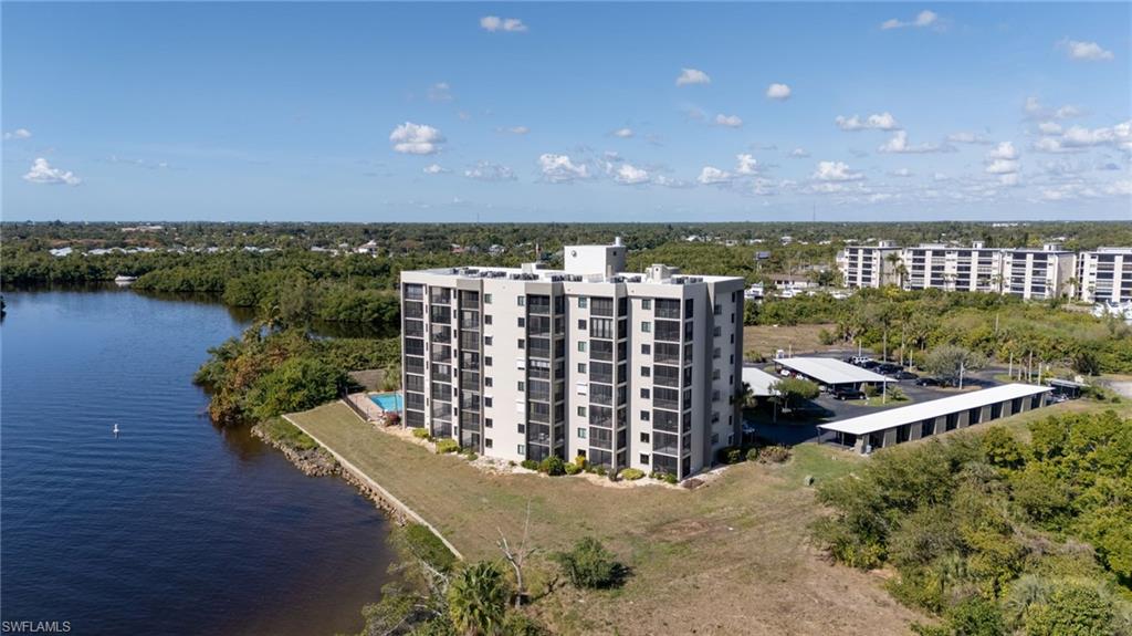 MOORINGS POINT CONDO - Residential