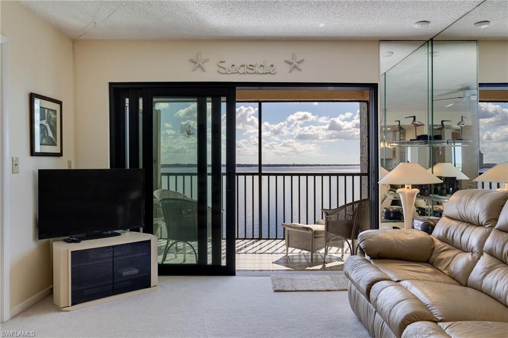 MOORINGS POINT CONDO - Residential