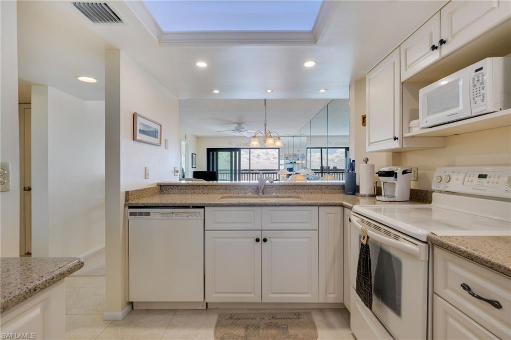 MOORINGS POINT CONDO - Residential