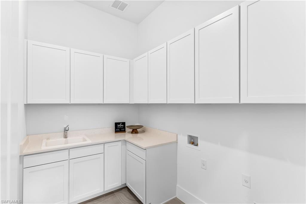 VERDANA VILLAGE - Residential