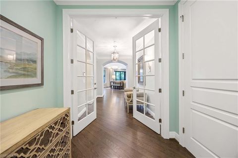 2745 Tiburon BLVD E 102 NAPLES FL 34109