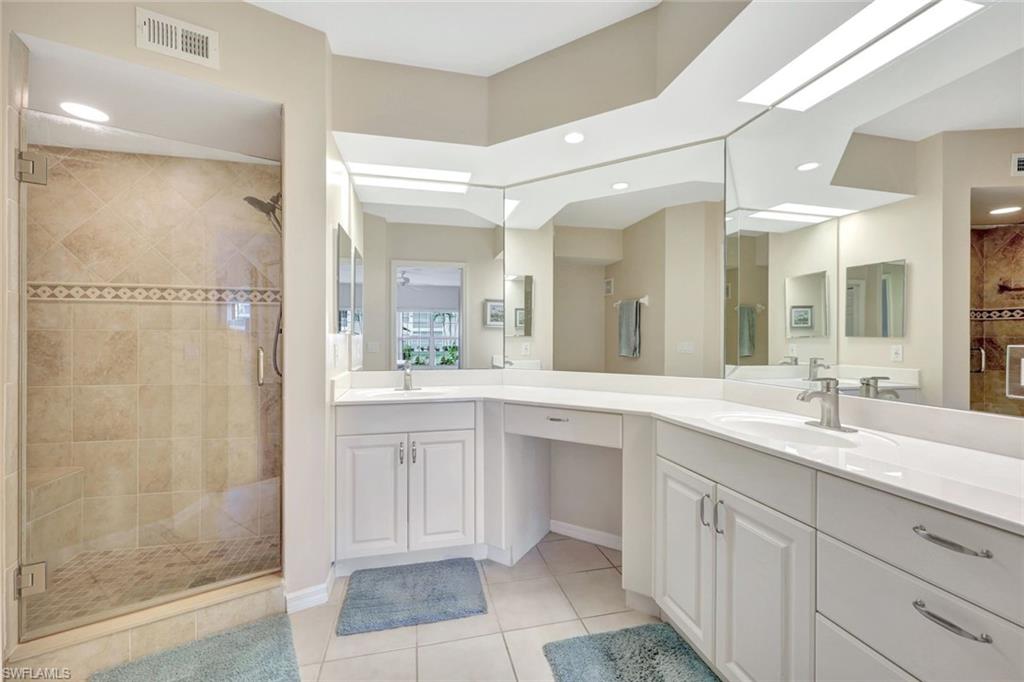 LIGHTHOUSE BAY - Residential