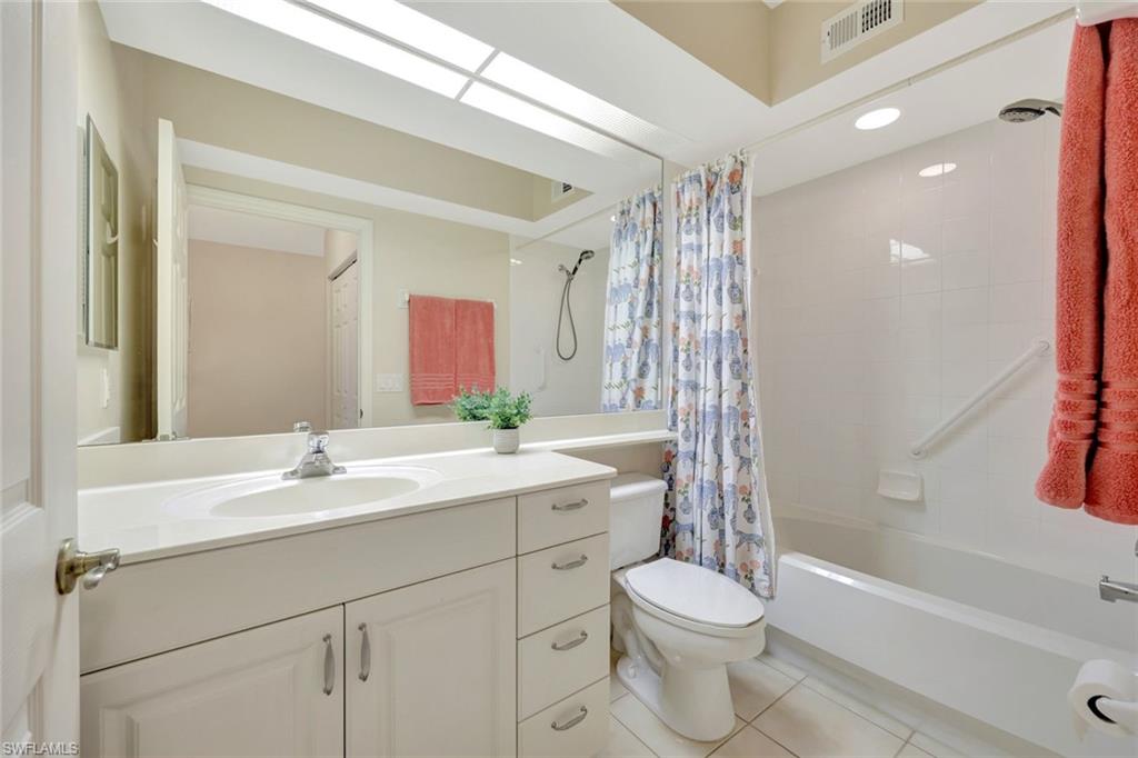 LIGHTHOUSE BAY - Residential