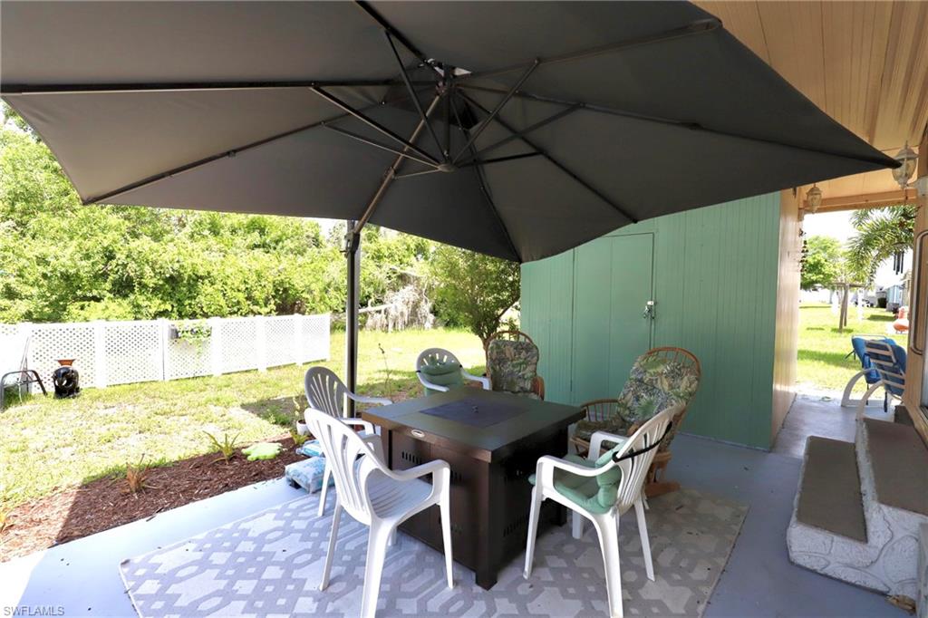 LAUREL ESTATES MOBILE HOME VIL - Residential