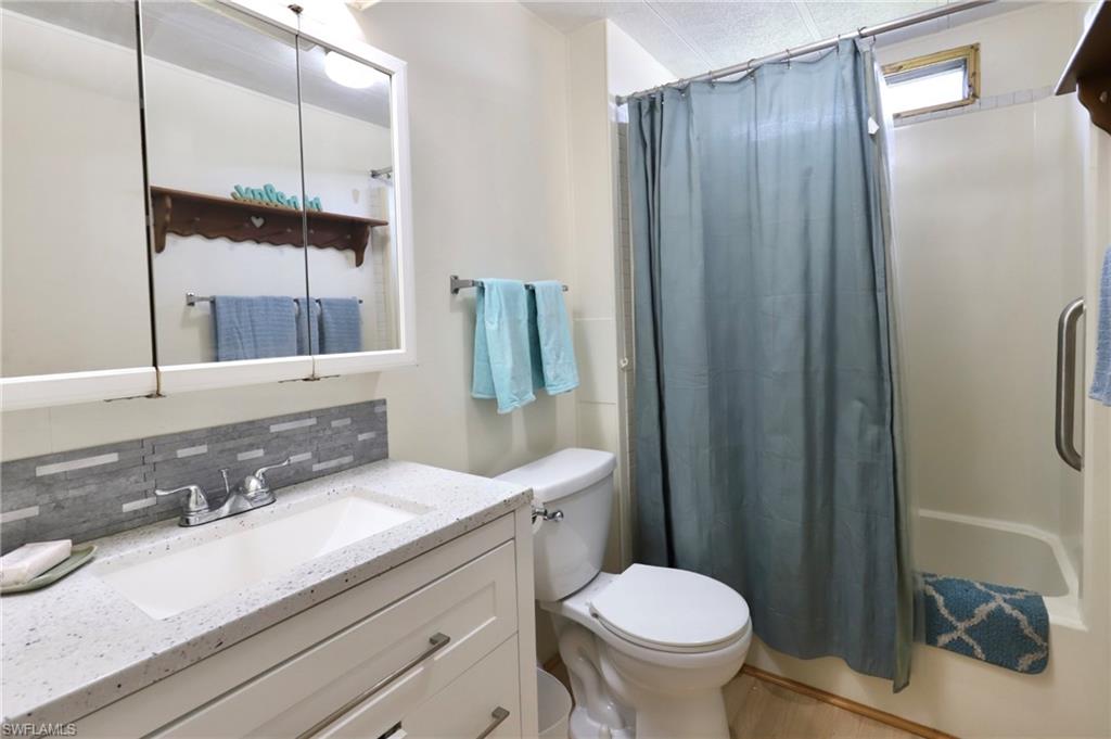 LAUREL ESTATES MOBILE HOME VIL - Residential