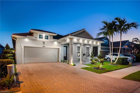3649 Pilot CIR NAPLES FL 34120