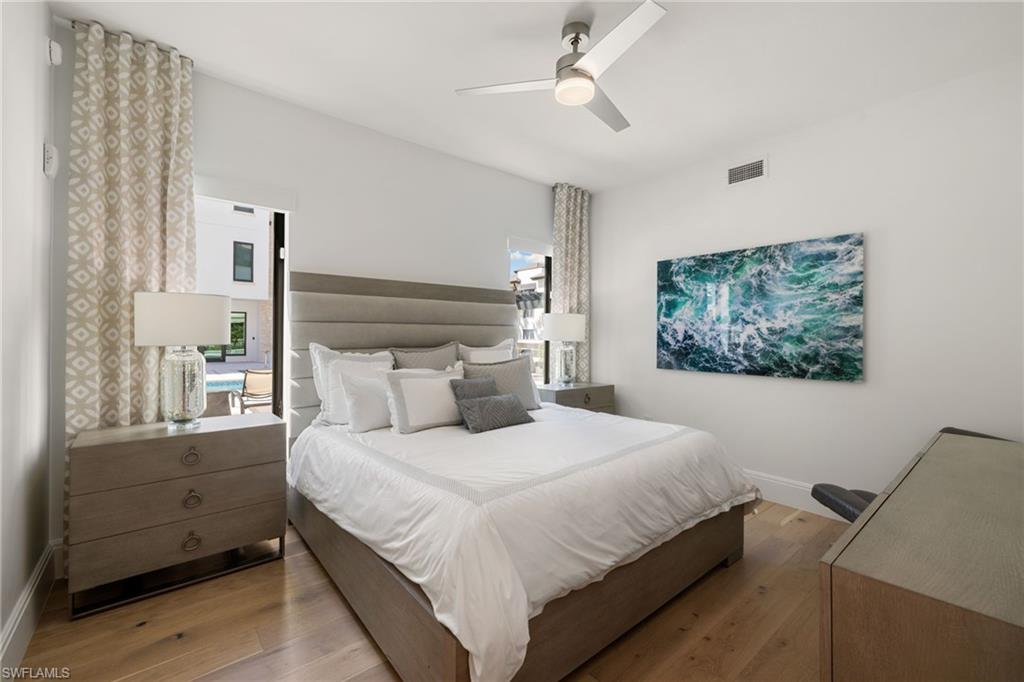 QUATTRO AT NAPLES SQUARE - Residential