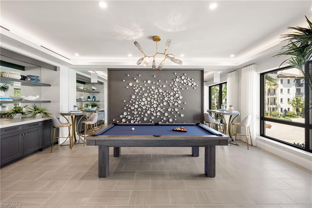 QUATTRO AT NAPLES SQUARE - Residential