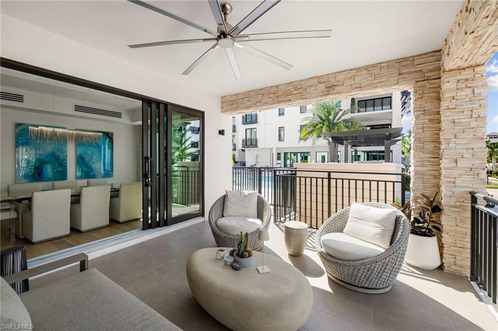 QUATTRO AT NAPLES SQUARE - Residential