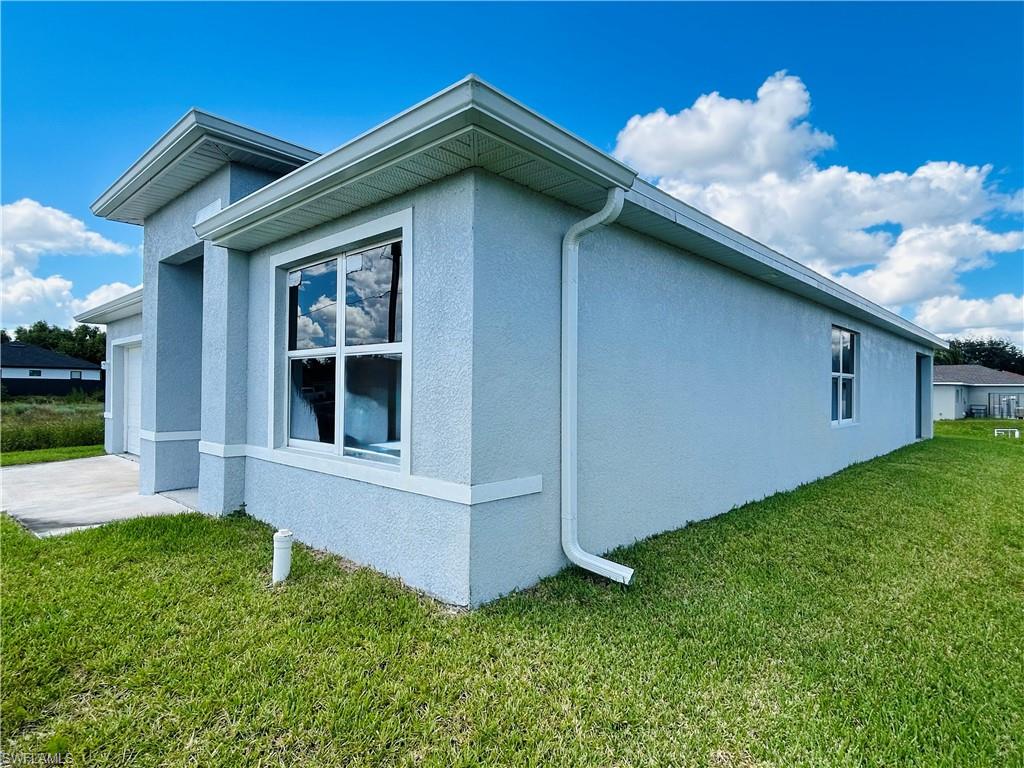 LEHIGH ACRES - Residential