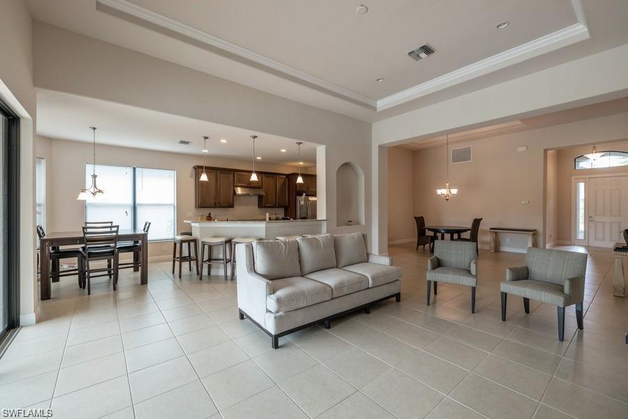 CORDOVA AT SPANISH WELLS - Residential