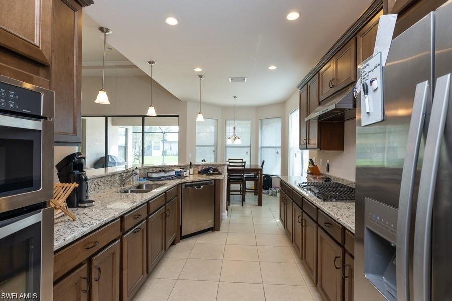 CORDOVA AT SPANISH WELLS - Residential