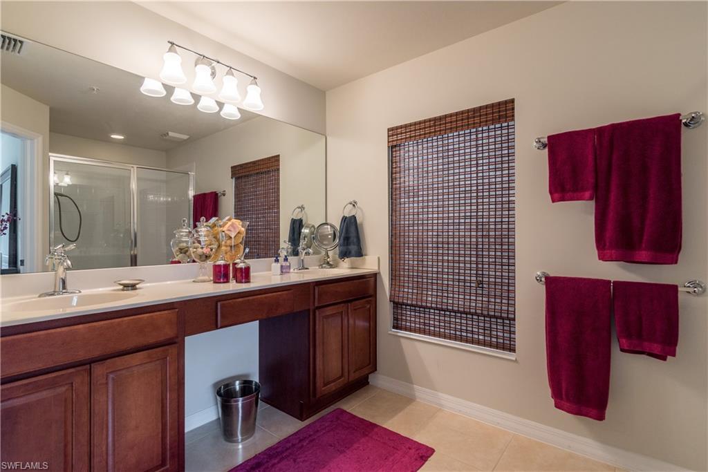 VERONA POINTE - Residential