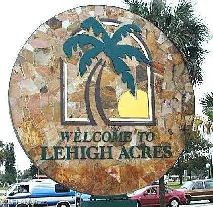 LEHIGH ACRES - Land