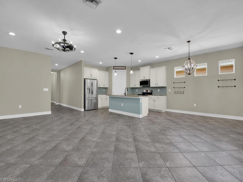 LINDSFORD - Residential