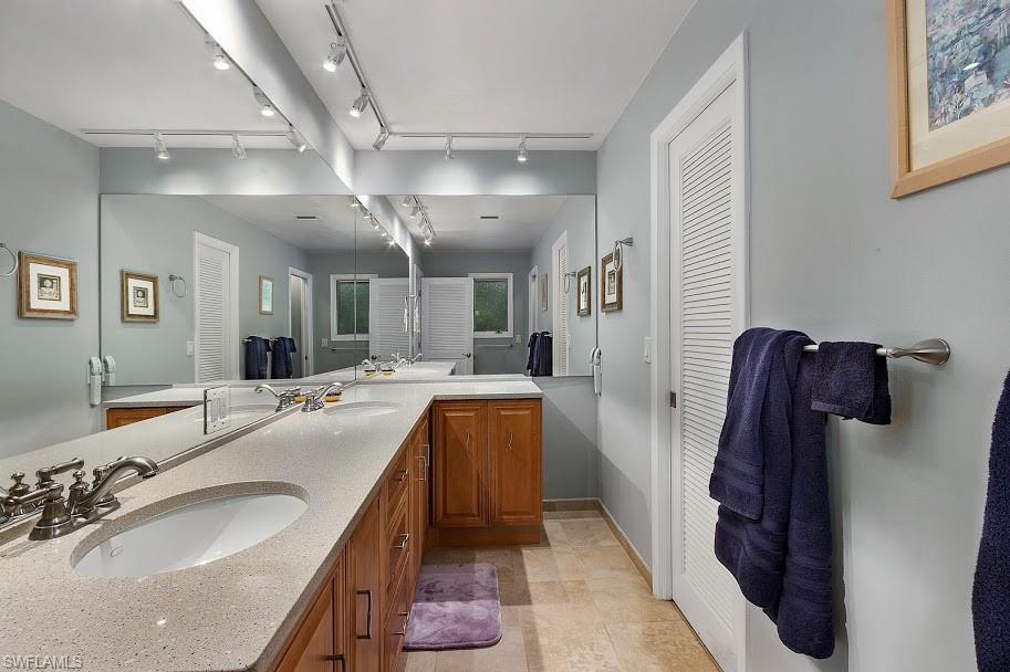 VICTORIA PARK II - Residential