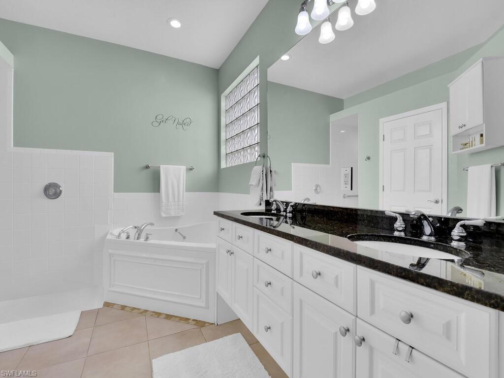 HIDDEN LAKES AT WOODS EDGE - Residential