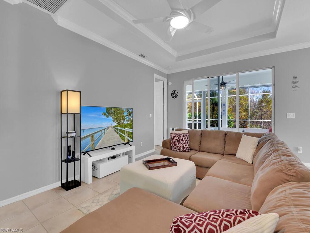 HIDDEN LAKES AT WOODS EDGE - Residential