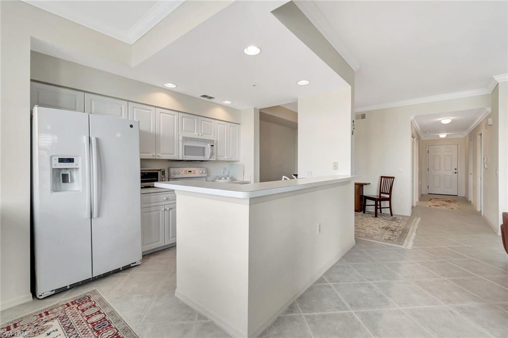 HERITAGE POINTE - Residential