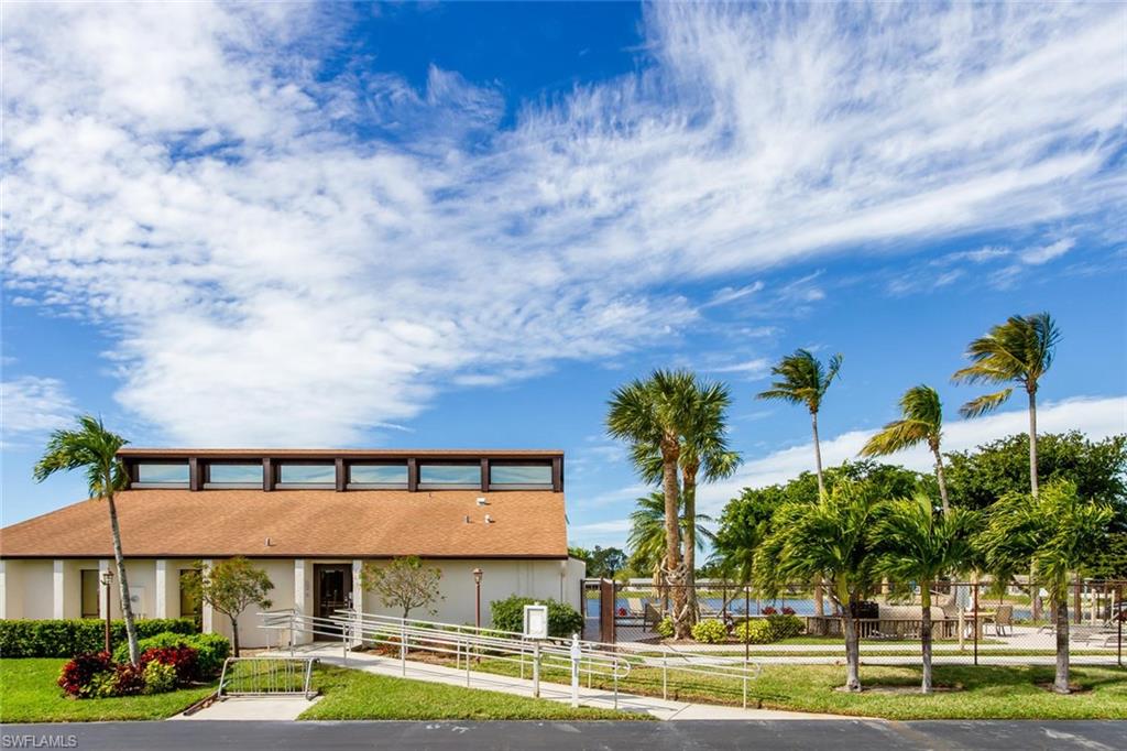 SOUTH POINTE SOUTH - Residential