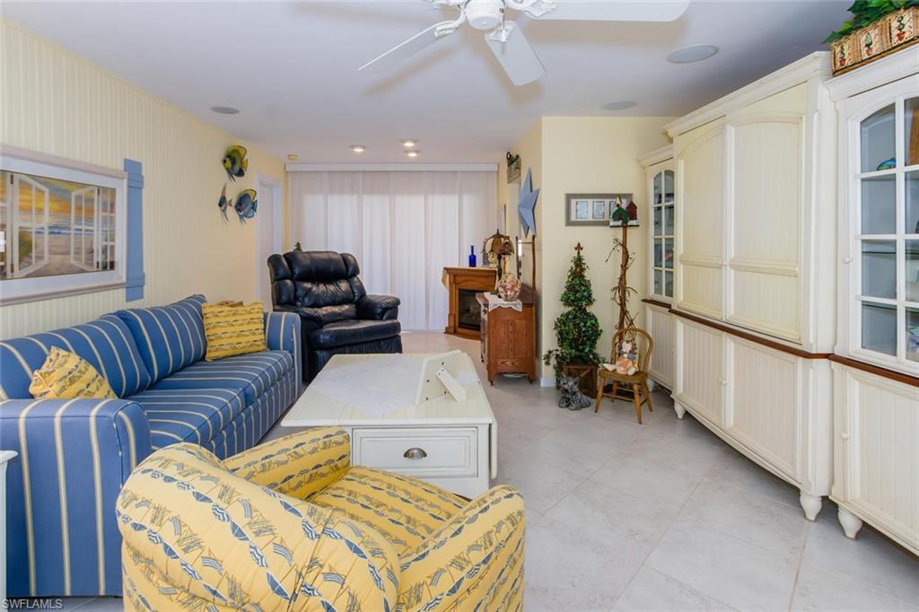 SOUTH POINTE SOUTH - Residential