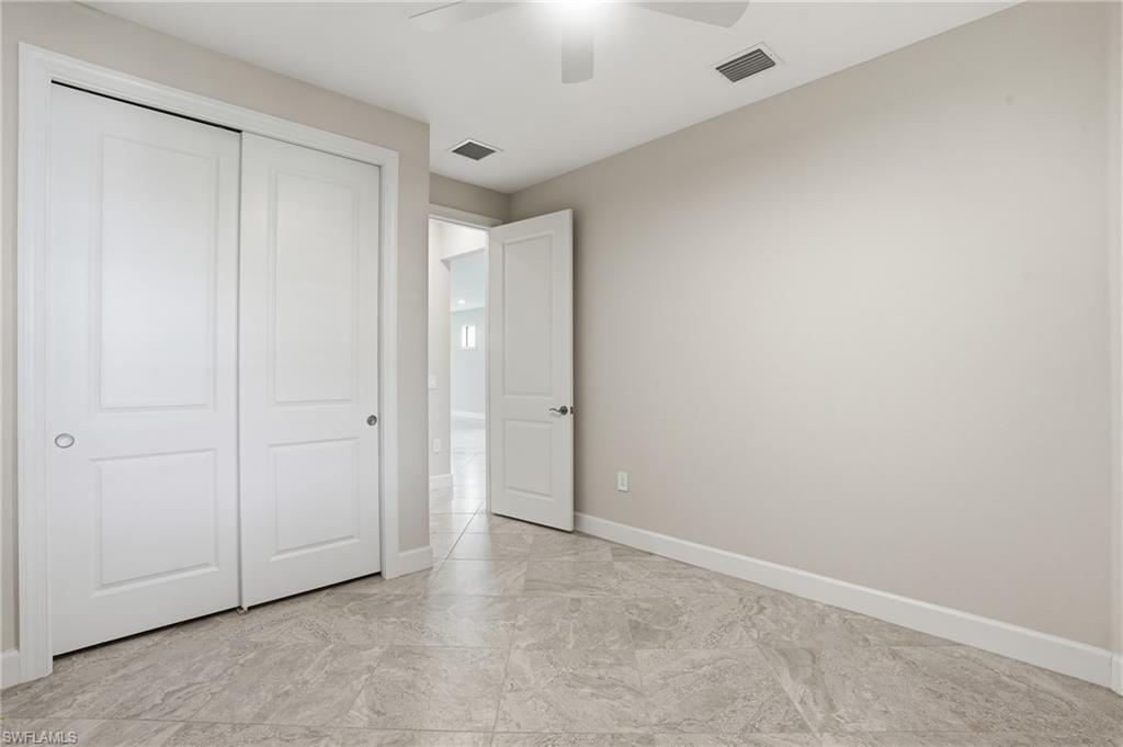 ESPLANADE LAKE CLUB - Residential