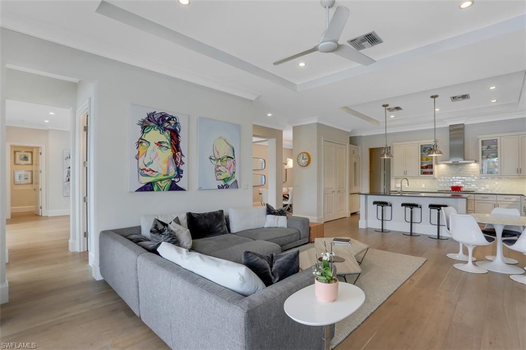 LANDINGS AT BEARS PAW - Residential