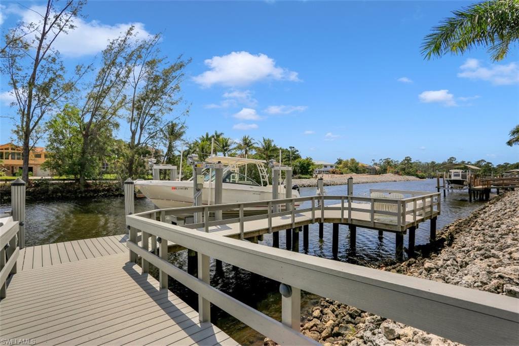 LANDINGS AT BEARS PAW - Residential