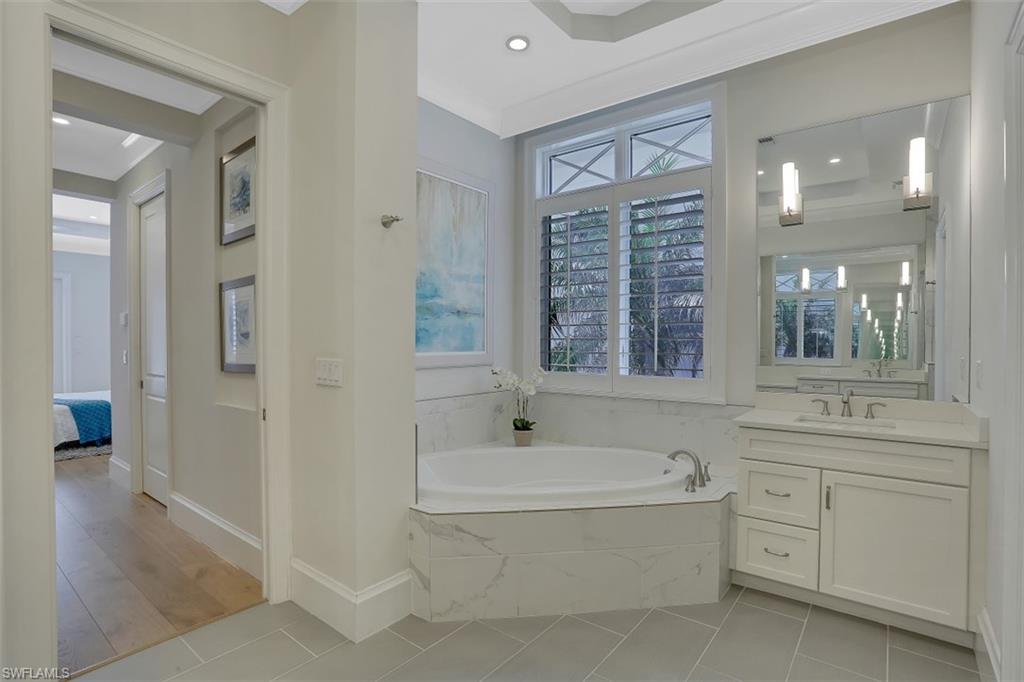 LANDINGS AT BEARS PAW - Residential