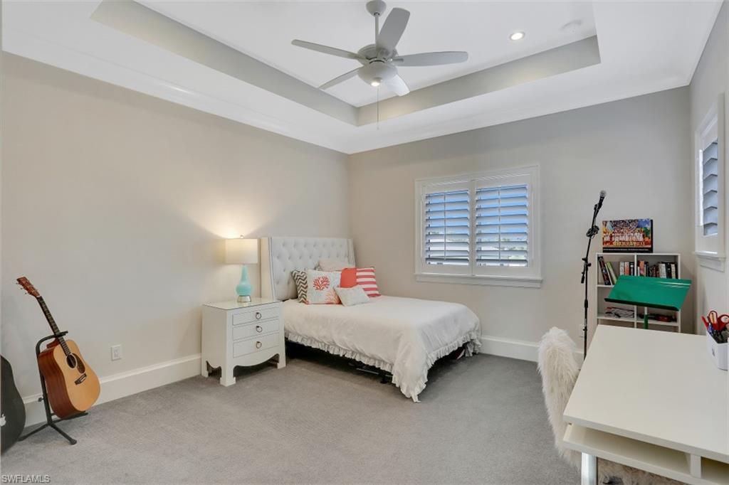 LANDINGS AT BEARS PAW - Residential