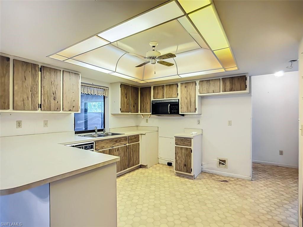 PINE ISLAND TROPICAL HOMESITES - Residential