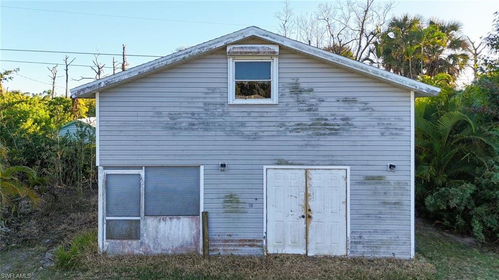 PINE ISLAND TROPICAL HOMESITES - Residential