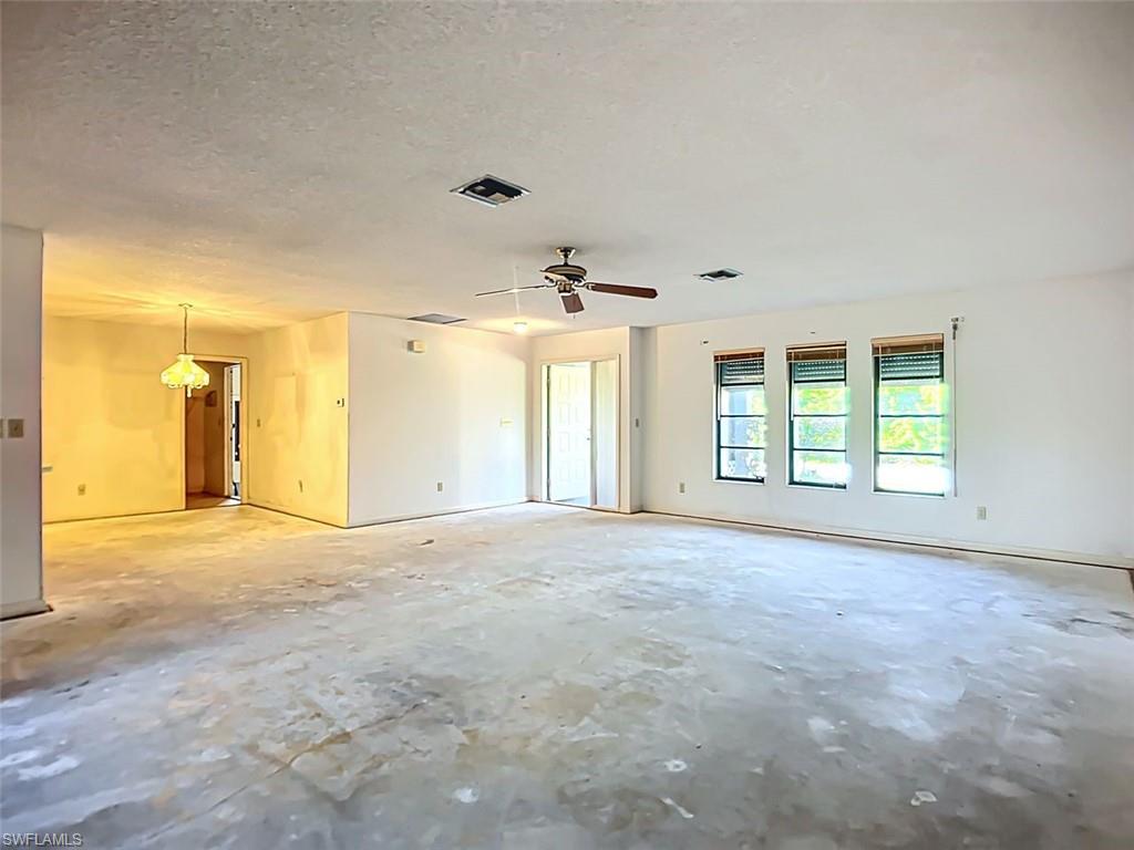 PINE ISLAND TROPICAL HOMESITES - Residential