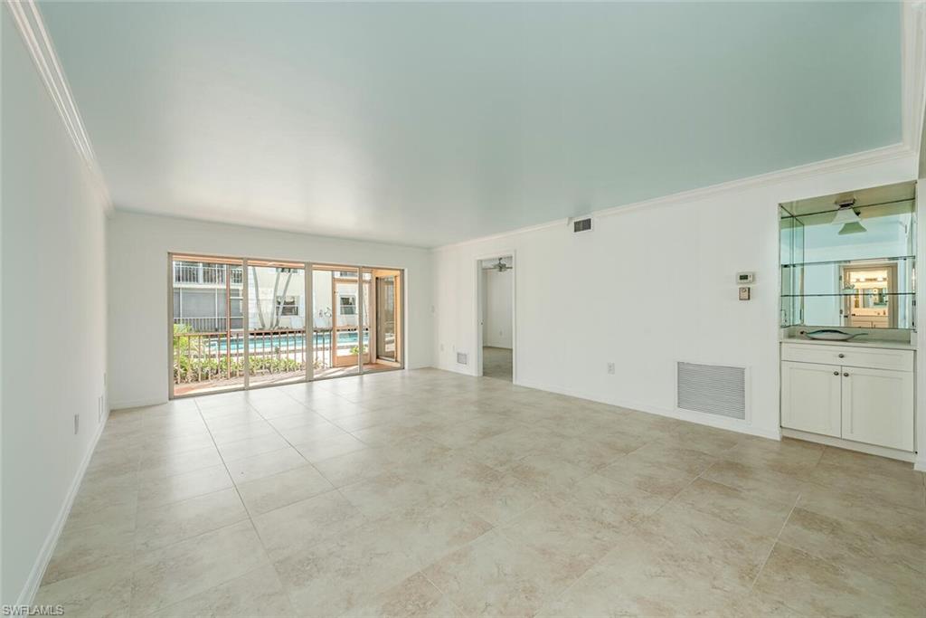 ASHLEY COURT - Residential