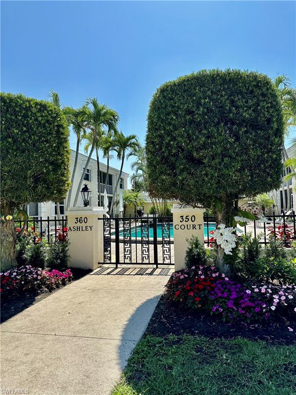 ASHLEY COURT - Residential