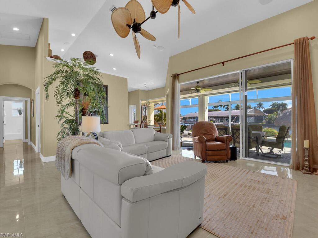 ROSE GARDEN - Residential