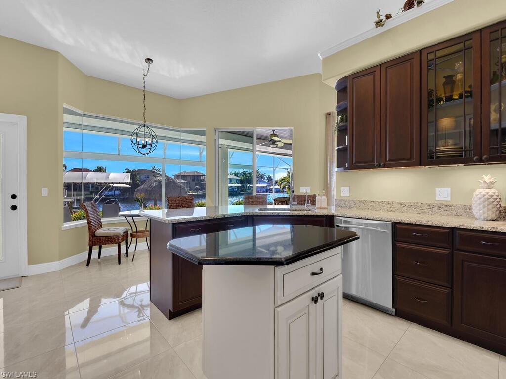 ROSE GARDEN - Residential