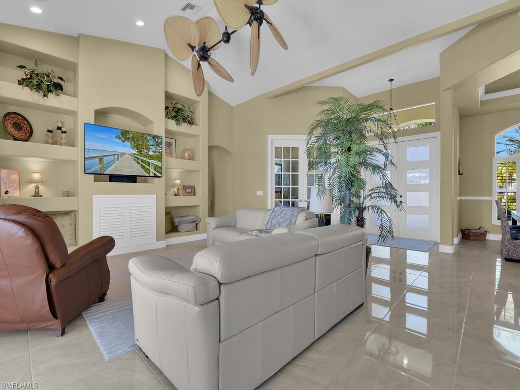 ROSE GARDEN - Residential