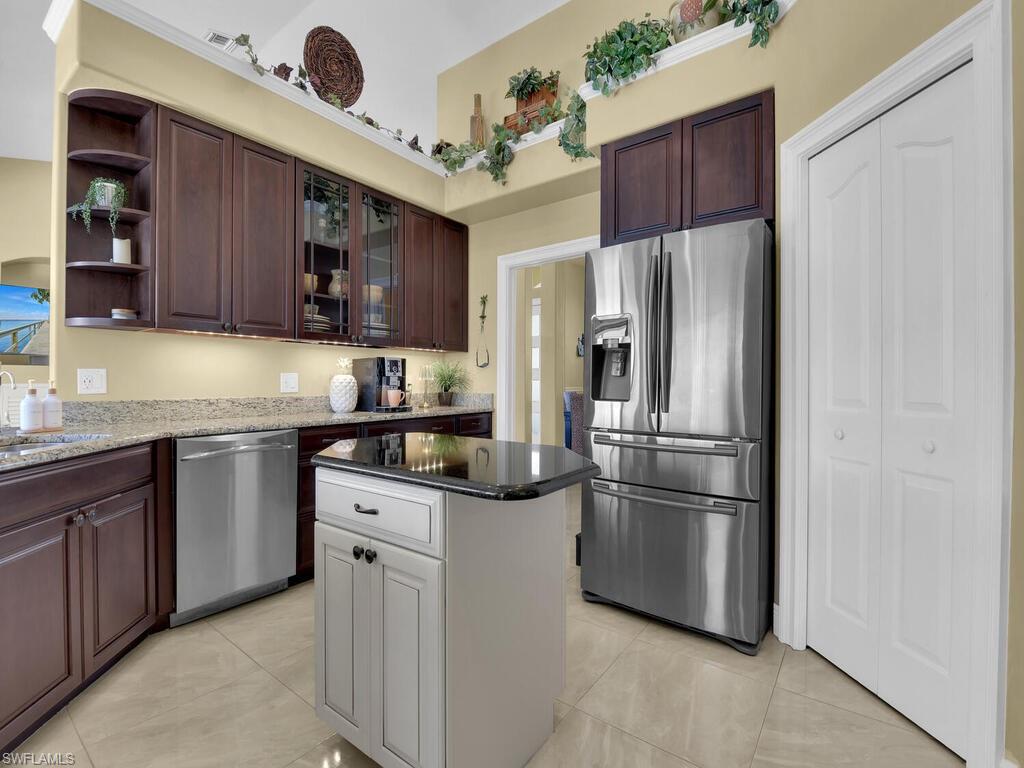 ROSE GARDEN - Residential