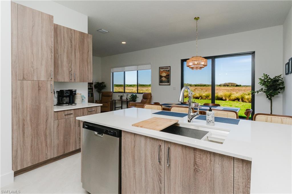 SILVERWOOD - Residential Lease