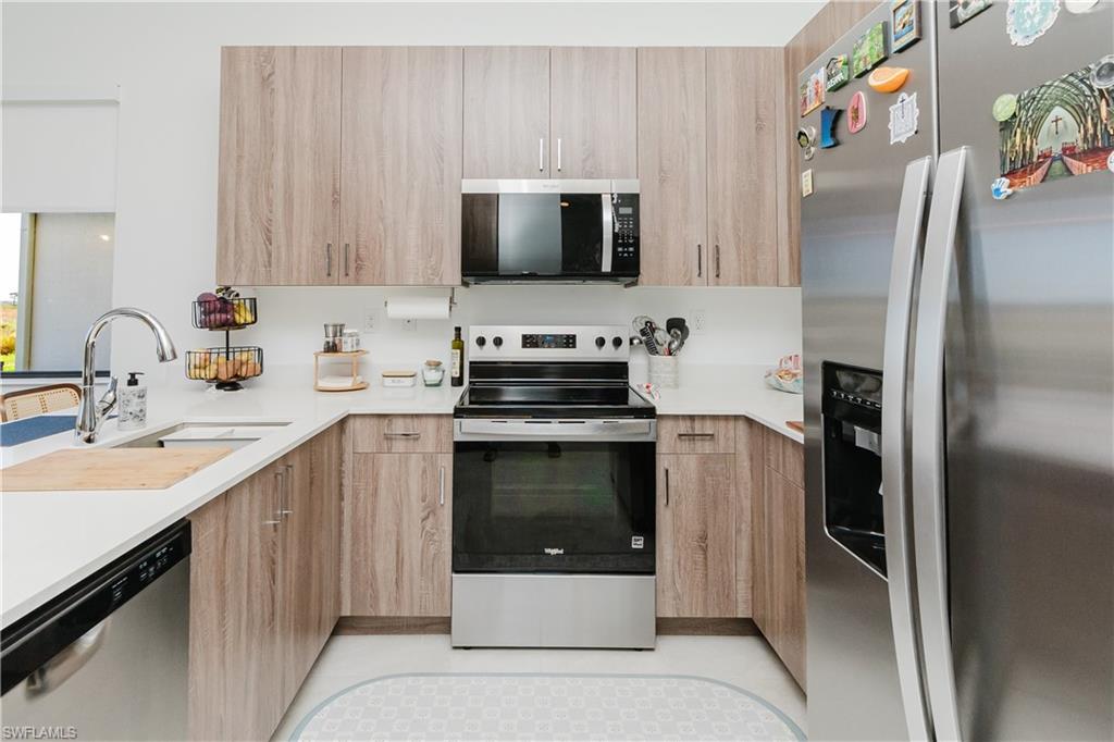 SILVERWOOD - Residential Lease