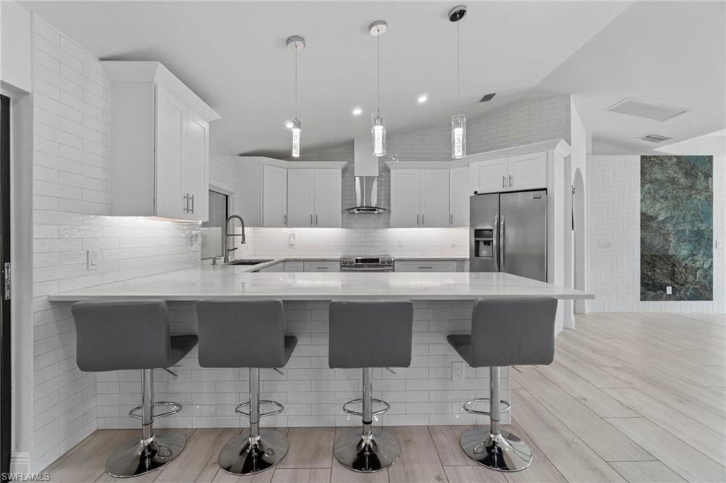 GOLDEN GATE ESTATES - Residential