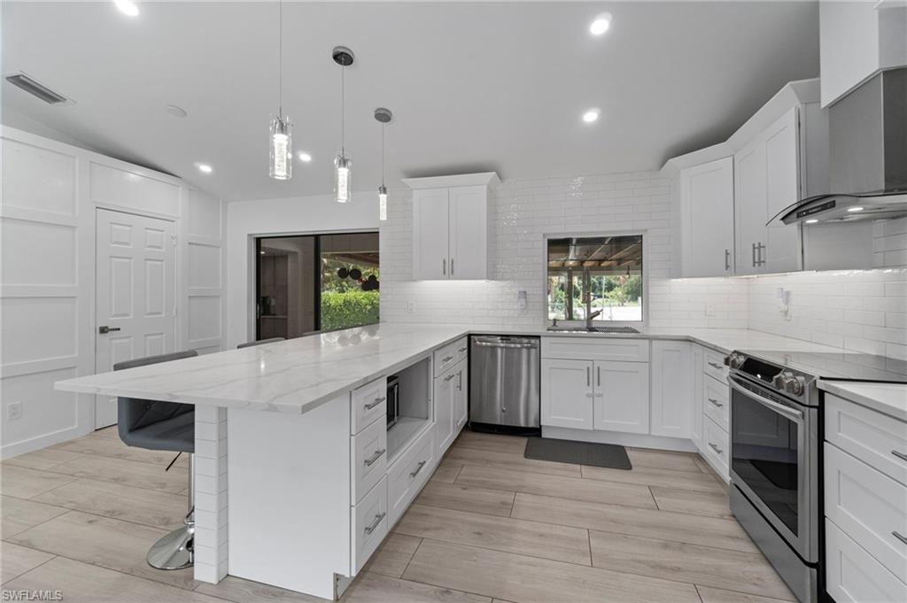 GOLDEN GATE ESTATES - Residential