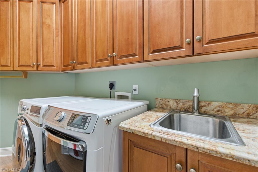 THE STRAND - Residential