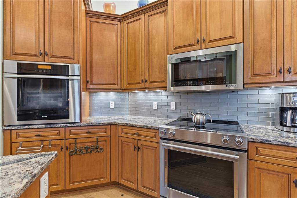 THE STRAND - Residential