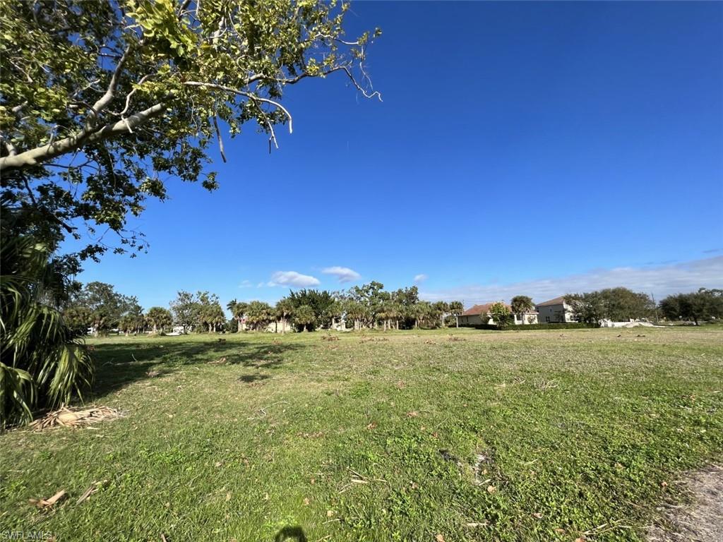 PUNTA GORDA ISLES - Land