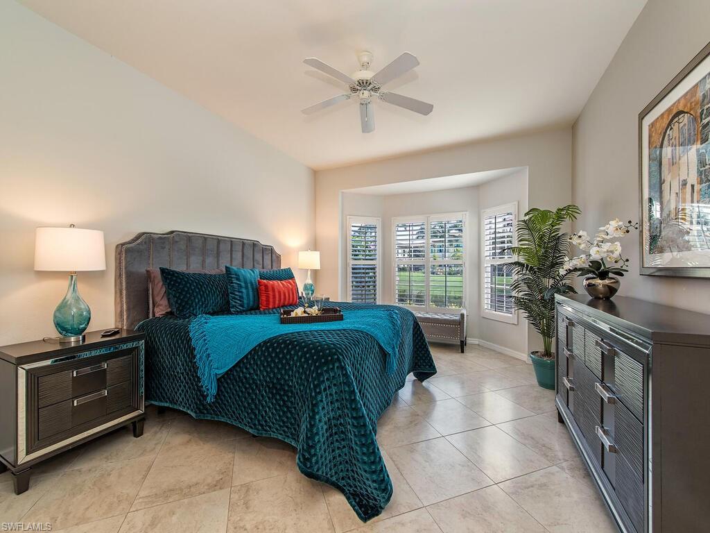 SPINNAKER POINTE - Residential