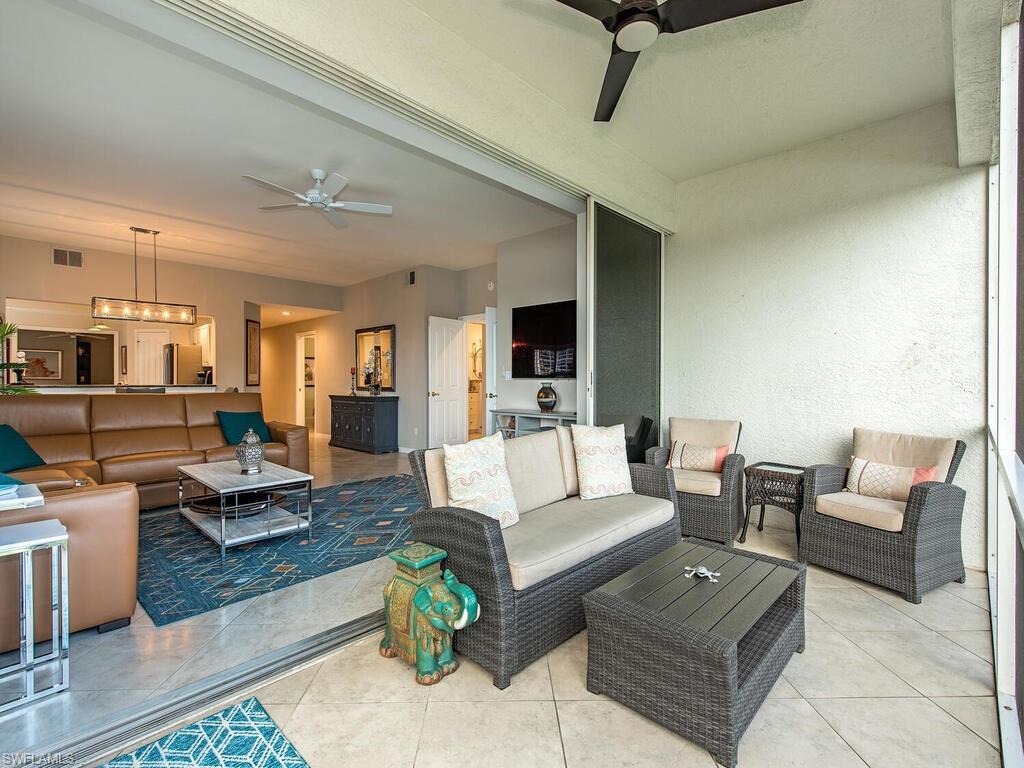 SPINNAKER POINTE - Residential