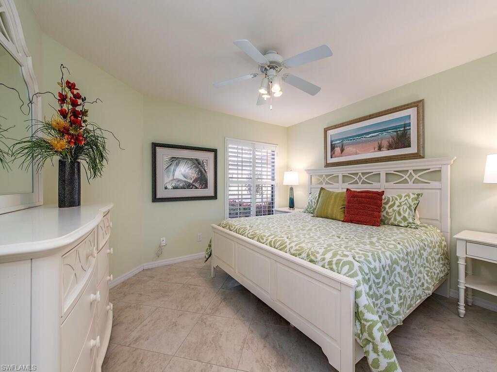 SPINNAKER POINTE - Residential